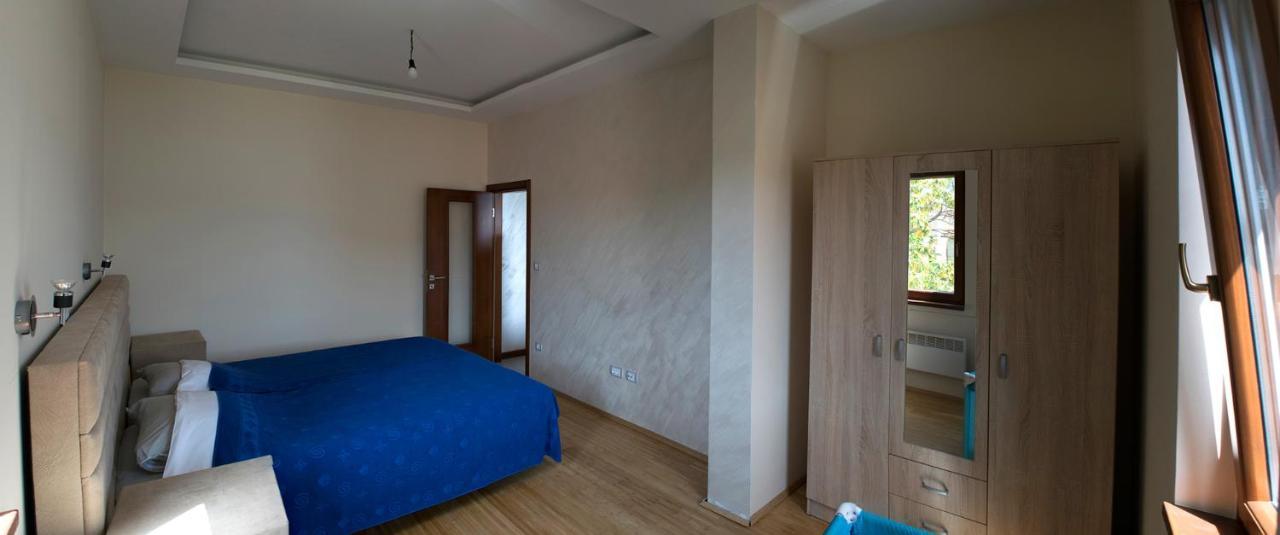 Apartments Admiral Херцег-Нови Экстерьер фото